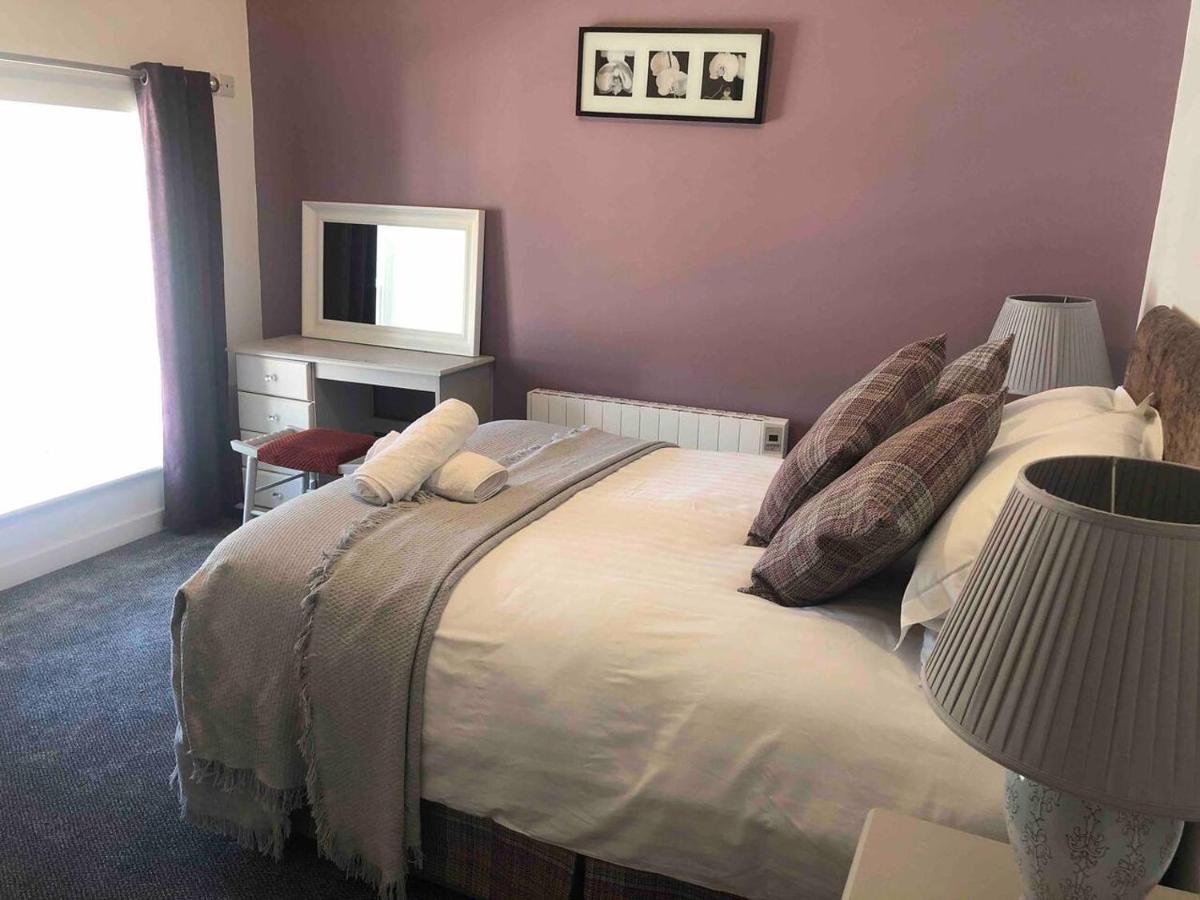 Perfect Apartment In Ideal Location เอนนิสไทมอน ภายนอก รูปภาพ
